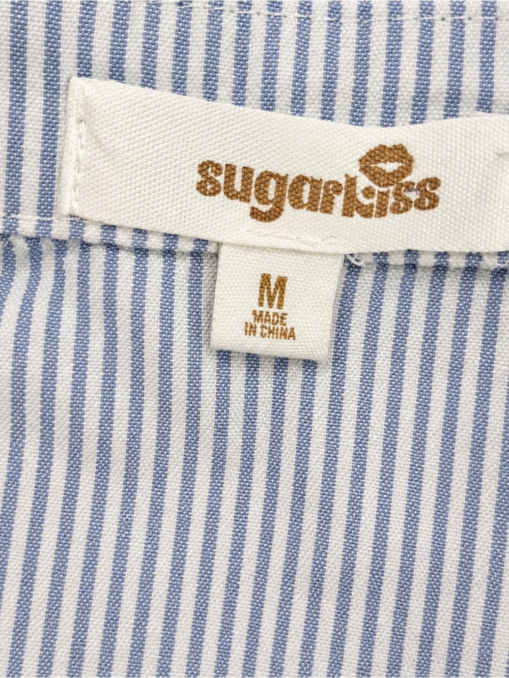 Coastal Granddaughter Blue White Seersucker Stripe Tie Front Crop Top Medium - Picture 8 of 8